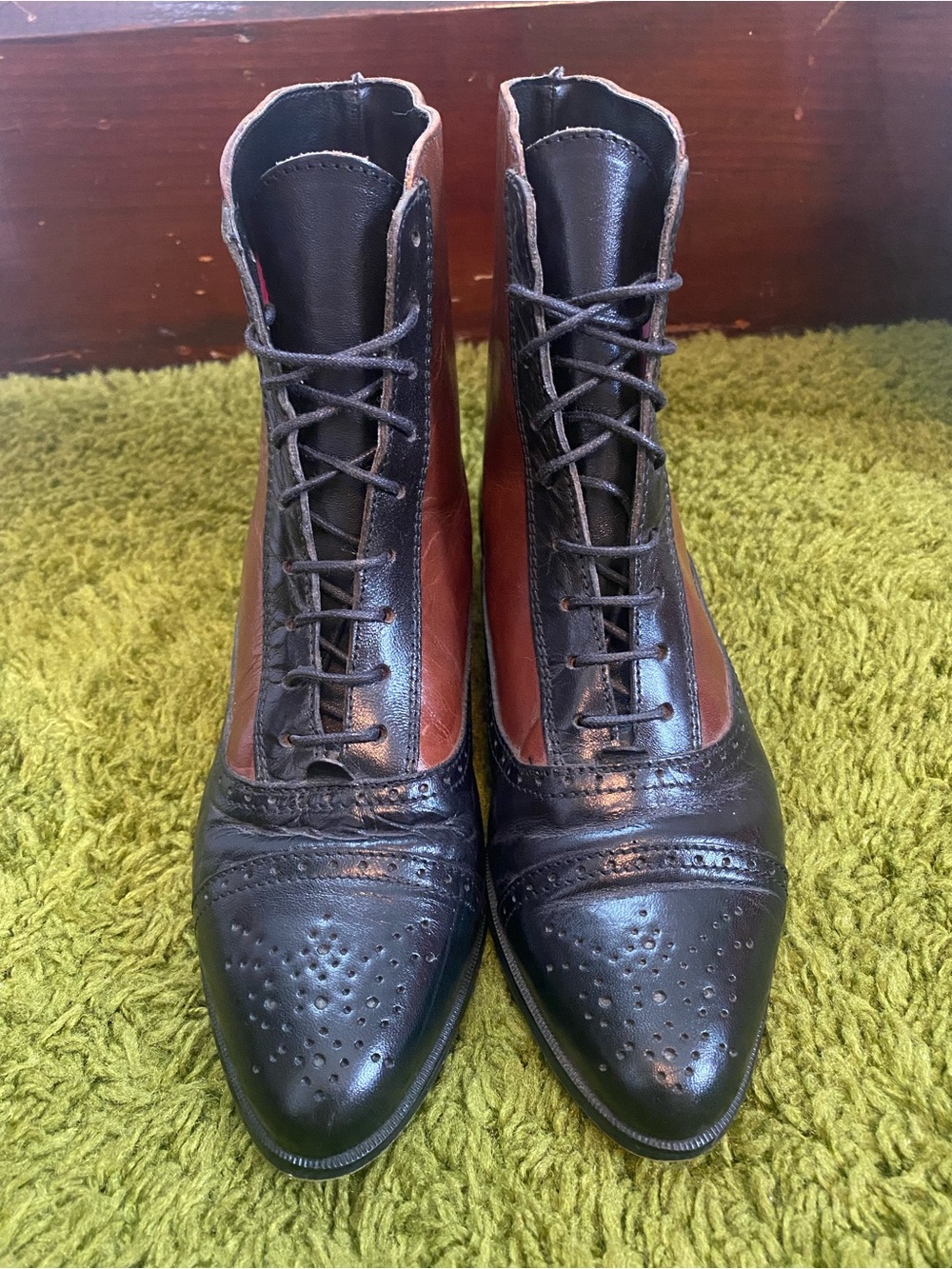 Lord & Taylor 80’s Vintage Two-Toned Leather Boots
